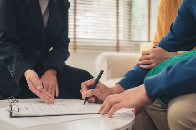 gesellschaft gründen immobilien kaufen gmbh haus kaufen Beratung pkw leasing Unternehmensgründung GmbH