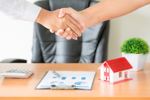 firmenmantel kaufen gmbh anteile kaufen vertrag Kredit gmbh kaufen finanzierung gmbh grundstück kaufen