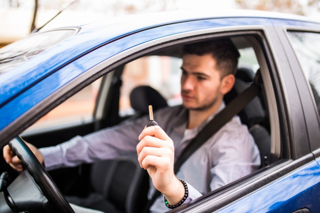 gmbh gründen haus kaufen gesellschaft kaufen kredit Mietvertrag Geld verdienen mit Firmen Geld verdienen mit Autos