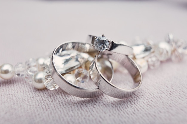 gmbh eigene anteile kaufen gmbh kaufen vertrag Schmuck Existenzgründung gmbh firmenmantel kaufen